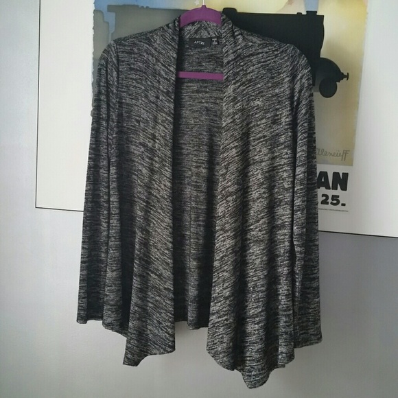 Apt. 9 Sweaters - 🕊Apt. 9 Marled Flyaway Cardigan🕊